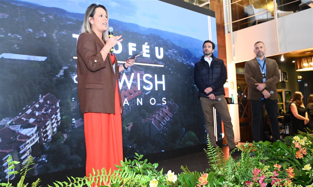 Fernanda Oliveira, que atua no Grupo Wish desde 2015, agradece os principais parceiros da rede