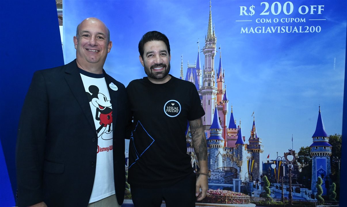 Alexander Haim, gerente sênior de Vendas da Disney Destinations no Brasil, e Hugo Lagares, diretor da Visual Turismo