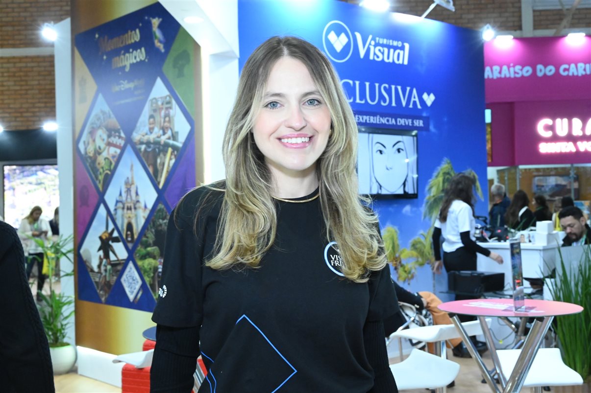 Festuris 2025 começa oficialmente em Gramado com o corte da fita por autoridades