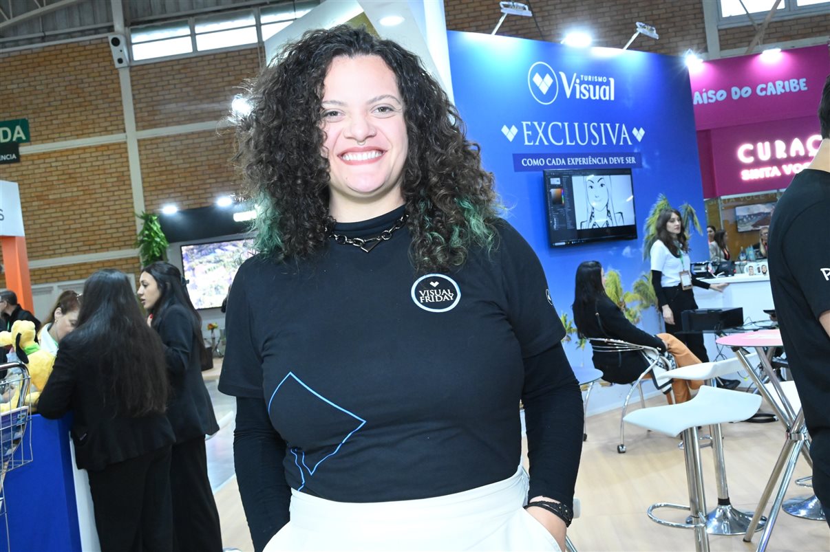 Festuris 2025 começa oficialmente em Gramado com o corte da fita por autoridades