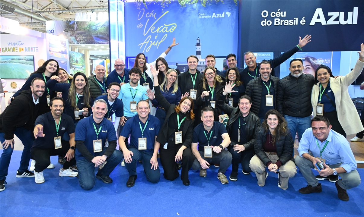 Azul leva grande time ao Festuris 2025