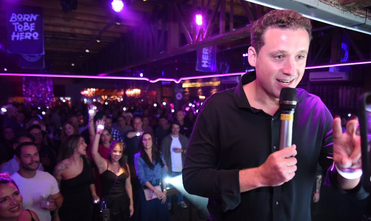 Guilherme Wroclawski comandou a festa no Boteco do Bill