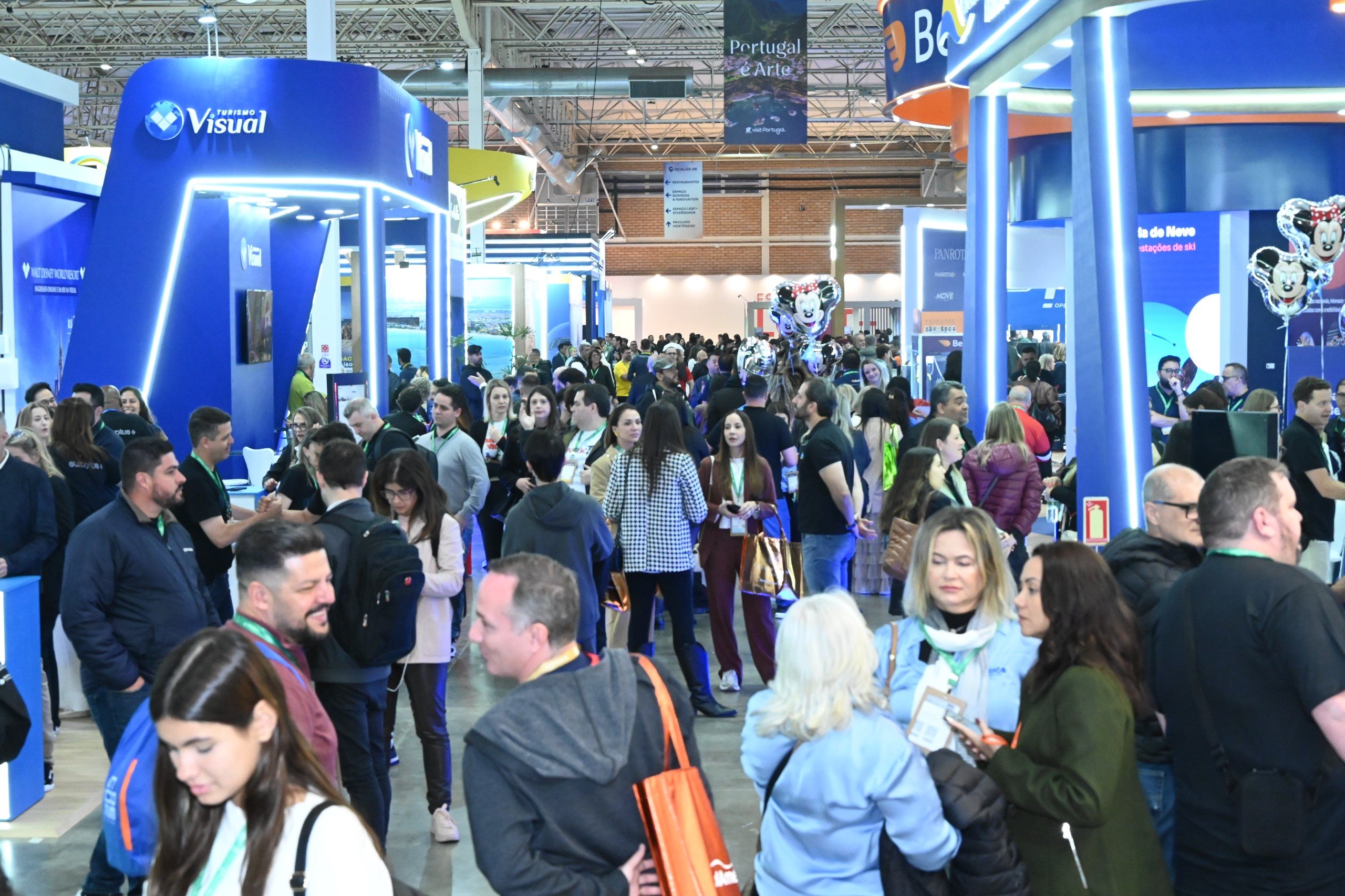 Evento contou com 64 destinos internacionais representados, 2,5 mil marcas expositoras e mais de 400 estandes