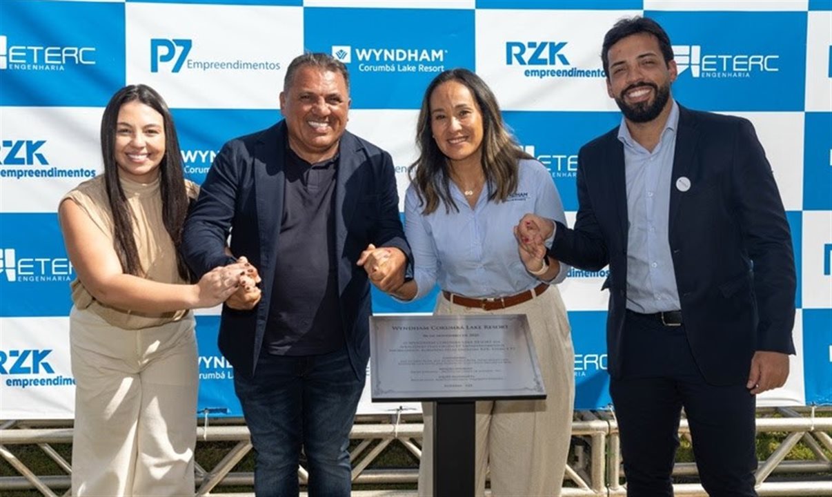O evento reuniu Isabella Araújo e Luciana Kuzuhara, da Wyndham Hotels & Resorts, além de Zé Neto Paulino e Jullis Paulino, da P7 Empreendimentosd