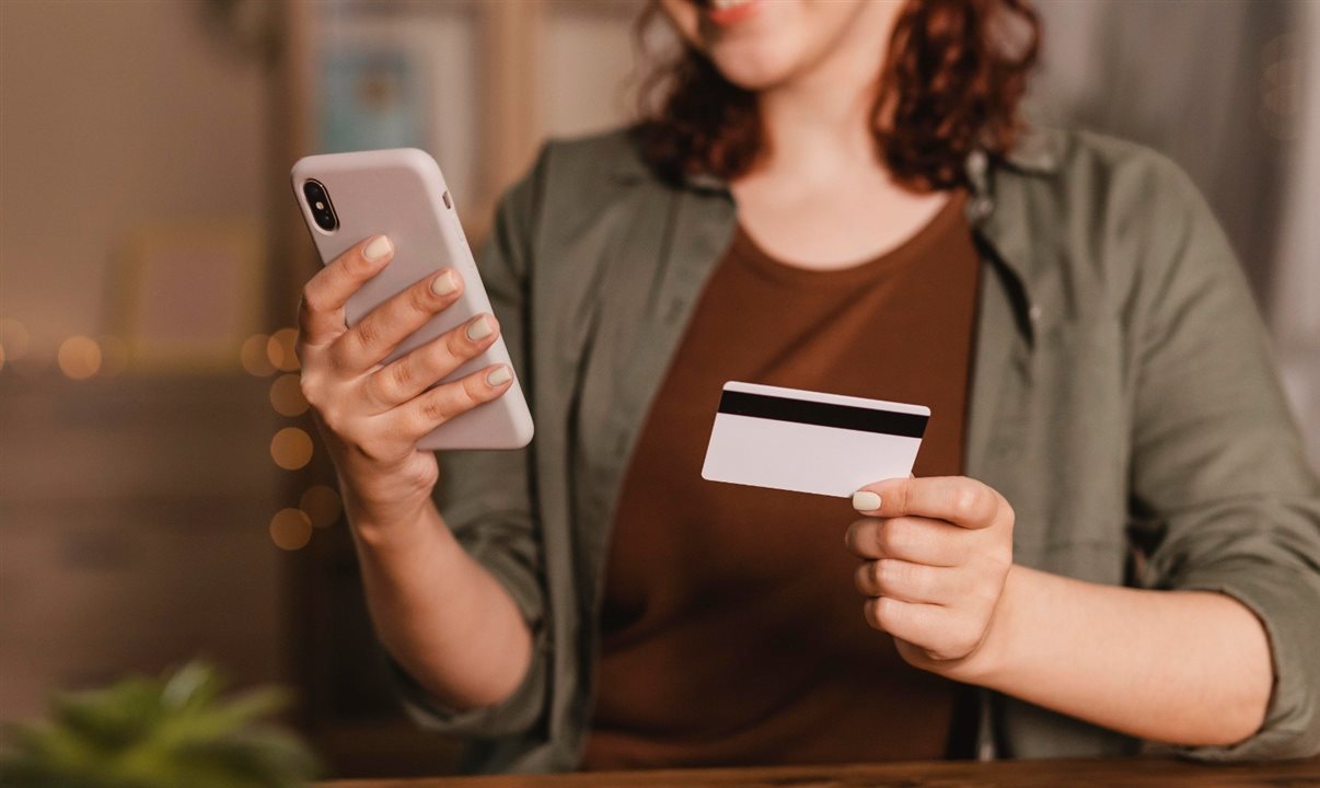 Pesquisa indica que a experiência de pagamentos instantâneos elevou as expectativas no checkout