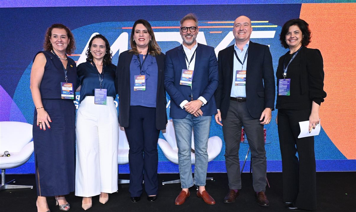 Patricia Thomas, da Omnibees, Ariane Paluzzi, da Mackenzie, Daniella Navega, da IHG, Humberto Cançado, da Voetur, Luis Vissotto, da Positivo Tecnologia, e Sabrina Barbosa, da Syngenta Seeds