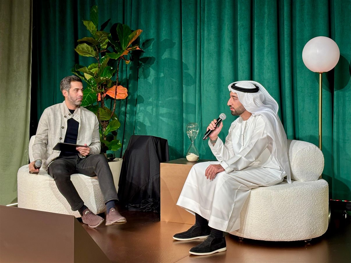  Kerem Alper, da Neol e da Atöyle, e Abdulaziz AlJaziri, da Dubai Future Foundation 