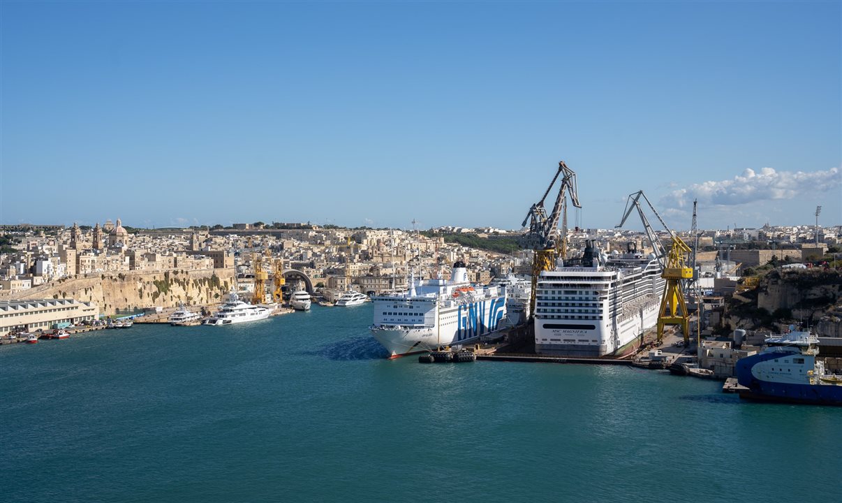 O navio é um dos dois da Classe Musica que passarão por grandes modernizações no estaleiro maltês e receberão o MSC Yacht Club, além de outras áreas renovadas