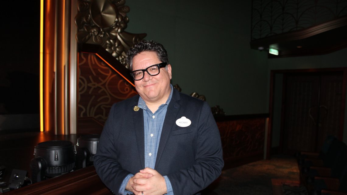 Michael Serna, da Disney Live Entertainment