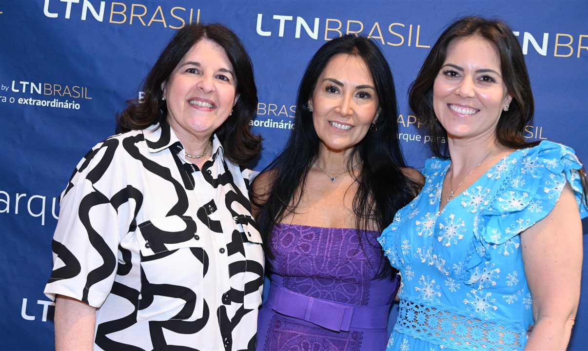 Jacqueline Dallal ao lado de Leonor Bernhoeft e Patricia Vazquez
