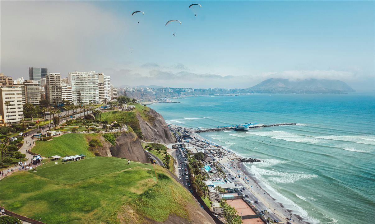 Levantamento aponta capitais como São Paulo, Rio de Janeiro e Brasília entre as principais emissoras de viajantes brasileiros rumo à capital peruana, Lima (foto)