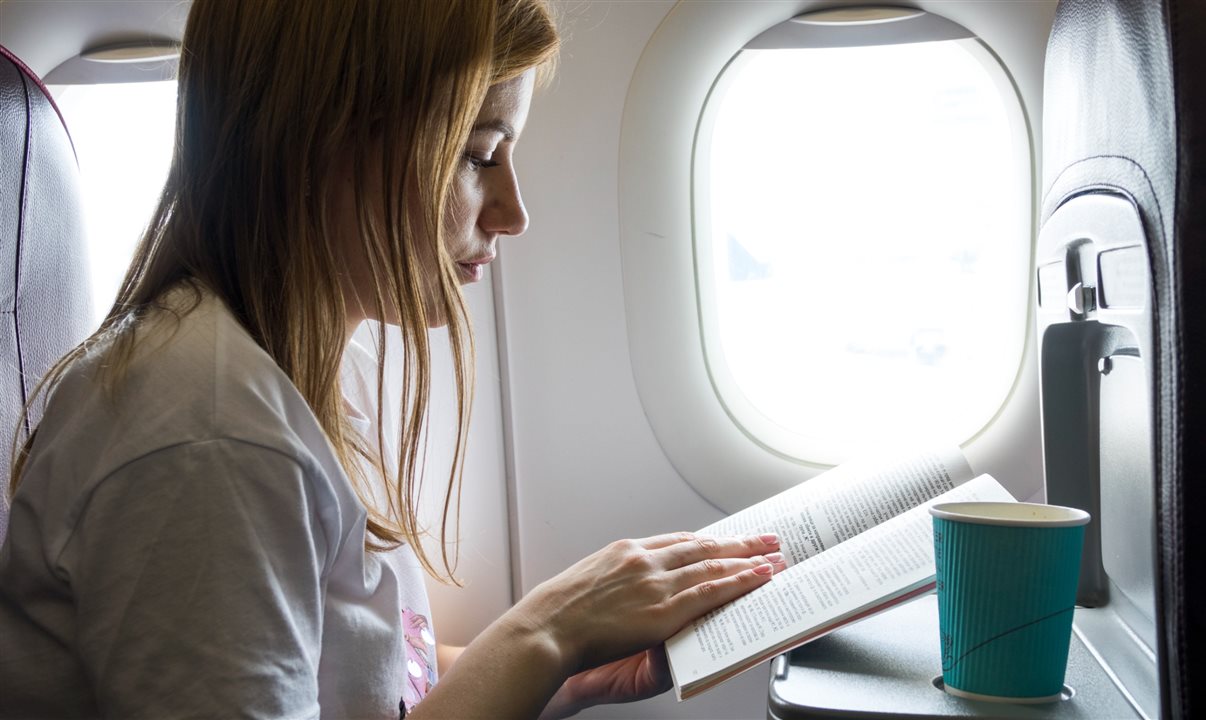 Processos acusam companhias de não deixarem claro nos mapas digitais quando um assento de janela não tem realmente uma janela