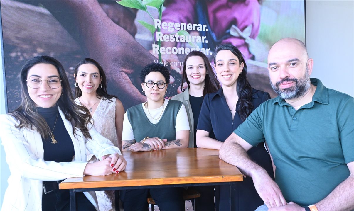 Time da WTM Latin America: Virginia Marques, Cláudia Delfino, Yvana Vaér, Vanessa Ferreira, Bianca Pizzolito e Michel Martins