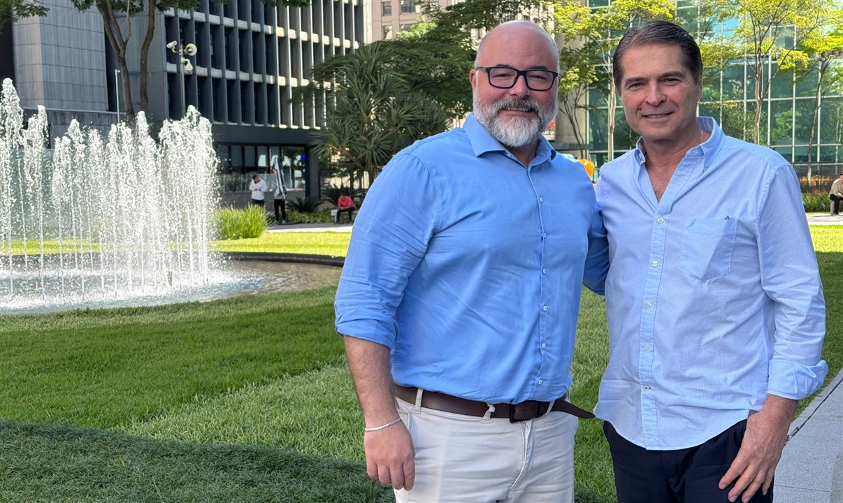 Marcos Vileski, diretor comercial e de Marketing, e Alain Baldacci, CEO do Wet'n Wild