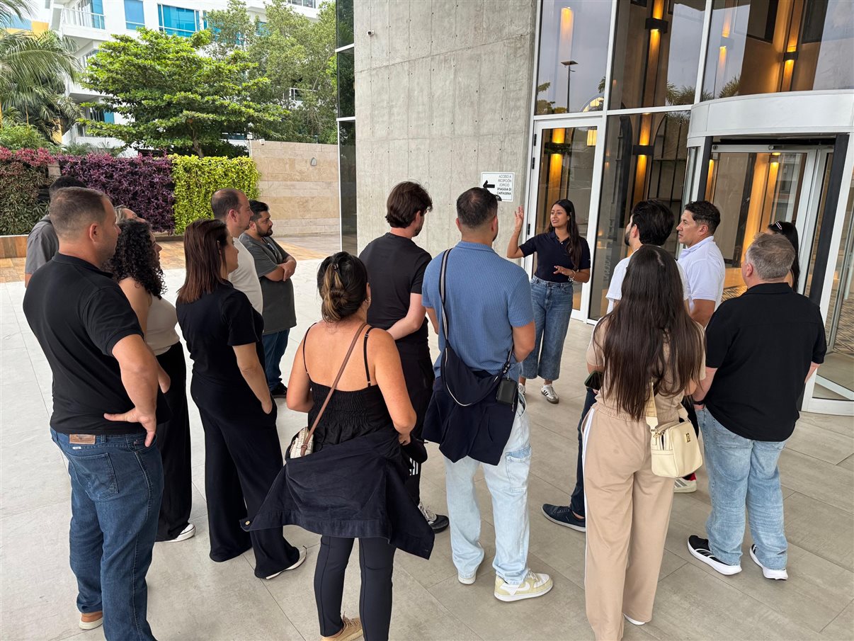 Agentes chegam em Cartagena para famtour da Visual