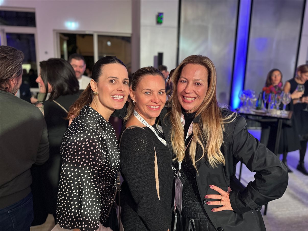 Renata Yano, da Teresa Perez Tours, Karian Mariath Michels, da Mundo Kaa, e Thomas Pedroni, do Beau-Rivage Pallace Lausanne e Chateau d'Ouchy