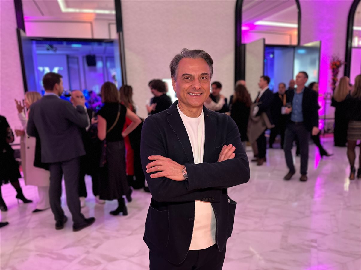 Renata Yano, da Teresa Perez Tours, Karian Mariath Michels, da Mundo Kaa, e Thomas Pedroni, do Beau-Rivage Pallace Lausanne e Chateau d'Ouchy