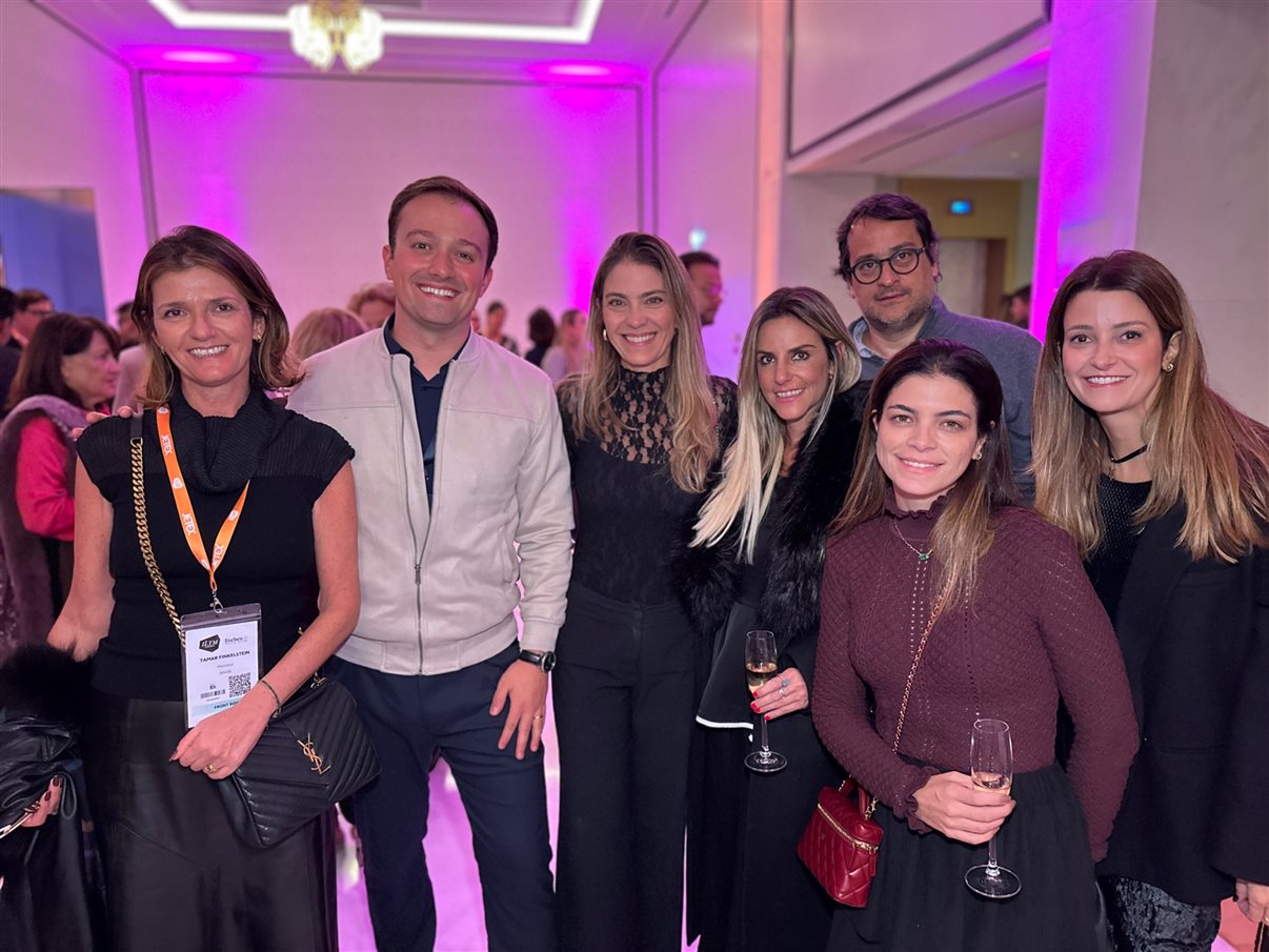 Renata Yano, da Teresa Perez Tours, Karian Mariath Michels, da Mundo Kaa, e Thomas Pedroni, do Beau-Rivage Pallace Lausanne e Chateau d'Ouchy