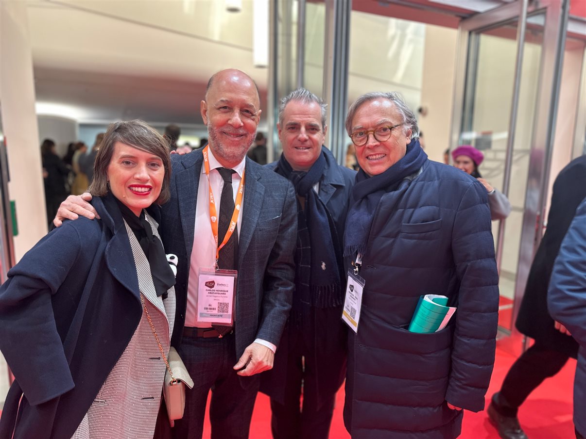 Renata Yano, da Teresa Perez Tours, Karian Mariath Michels, da Mundo Kaa, e Thomas Pedroni, do Beau-Rivage Pallace Lausanne e Chateau d'Ouchy