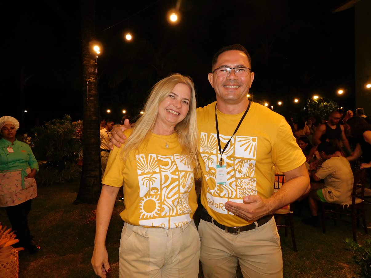 Eduardo Tiburtius, da Associação dos Hotéis de Porto de Galinhas, Marcelo Godeiro, da Webbeds, e Michelle Guedes, da Bancorbras