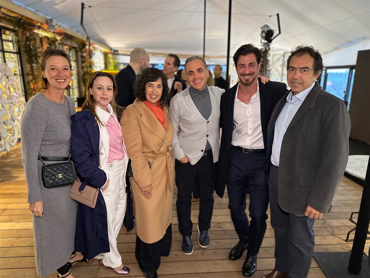 Sylvia Silva, da Embark Beyond Brasil, Tomas Perez, do TP Group, e Jennifer Ponton, da Embark Beyond