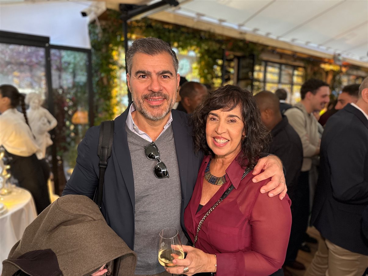 Sylvia Silva, da Embark Beyond Brasil, Tomas Perez, do TP Group, e Jennifer Ponton, da Embark Beyond