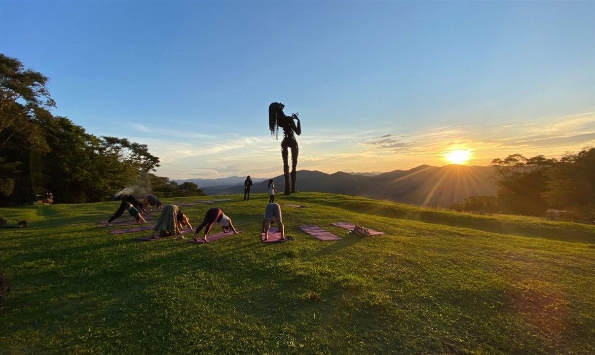 Entre os parceiros B está o Ibiti Projeto (MG), primeira propriedade hoteleira com certificação B no Brasil com mais de 6 mil hectares em regeneração ambiental