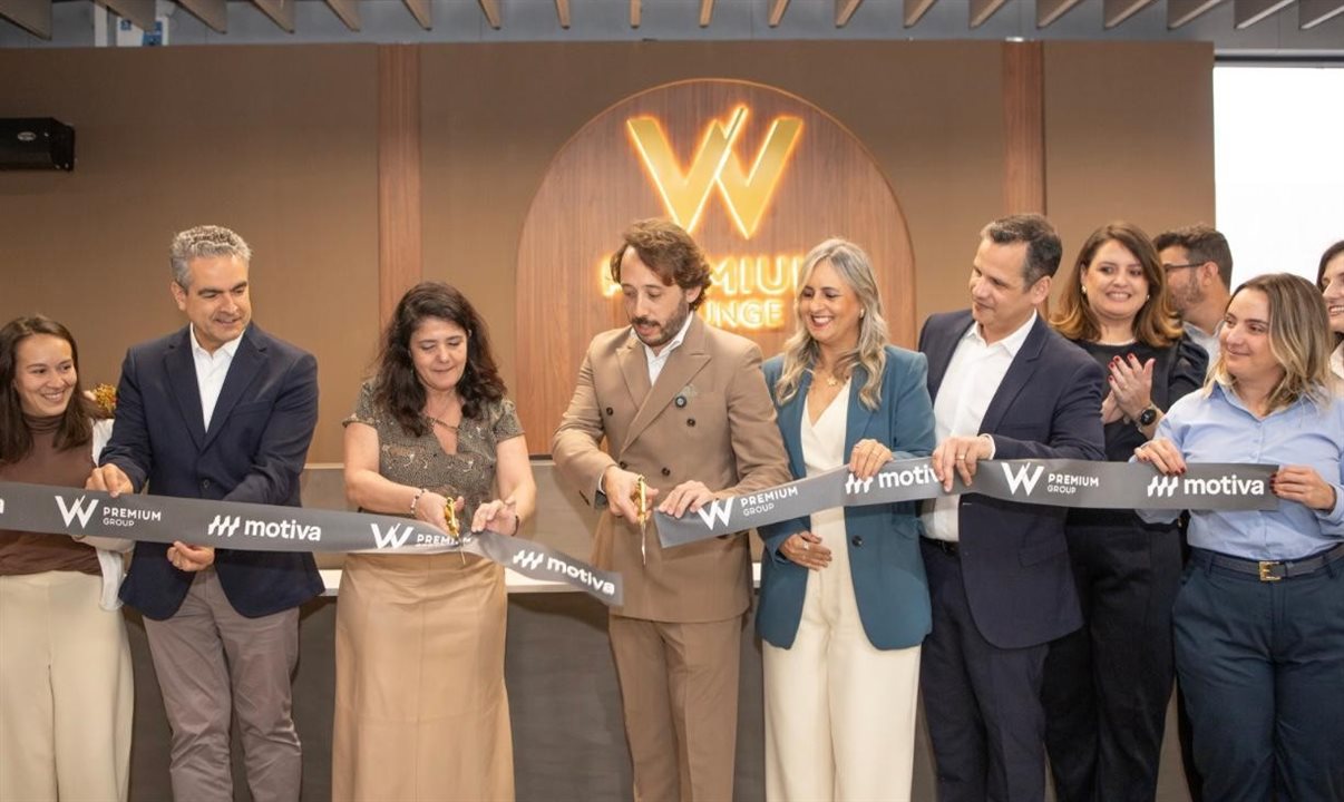 Operando 24 horas por dia, 7 dias por semana, o W Premium Lounge Curitiba permite o acesso de passageiros DragonPass, C6 Bank, Visa, Sicredi, CVC ou usuários do W Pass