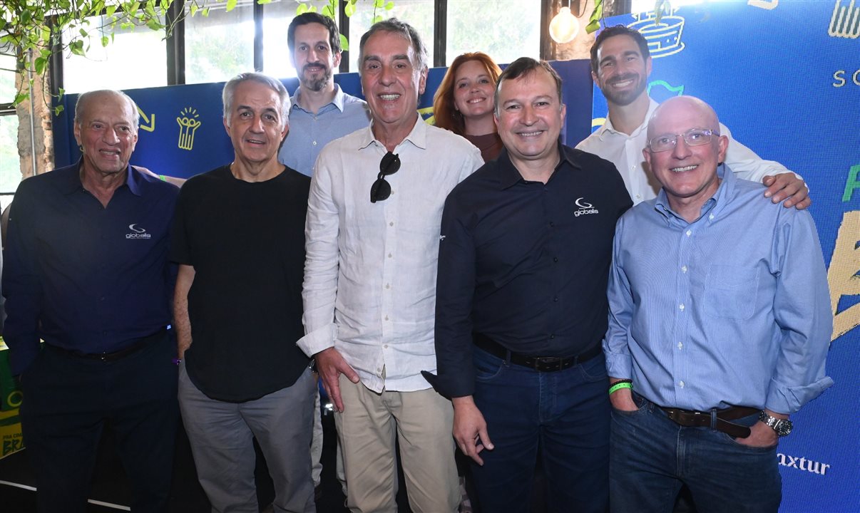 Arnaldo Franken, do Grupo Arbo, Sylvio Ferraz, da Queensberry, José Zuquim, da Ambiental, Marcos Nóbrega, da Golden Goal, Day Knupp, da Golden Goal, Reginaldo Albuquerque, da Globalis, Arthur de Souza, da Golden Goal, e Aldo Leone, da Agaxtur