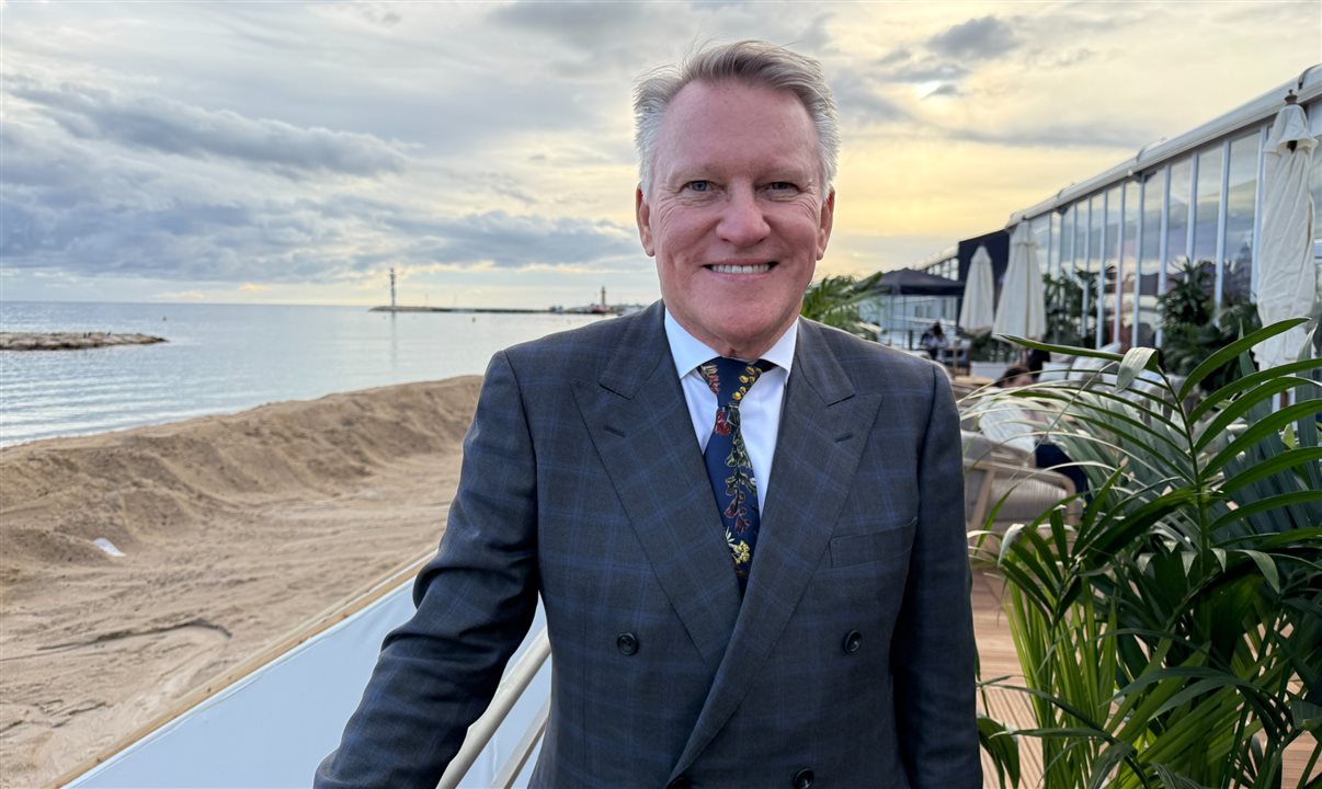O VP de Vendas Internacionais da Oceania Cruises e Regent Seven Seas, Steve Odell, na ILTM Cannes
