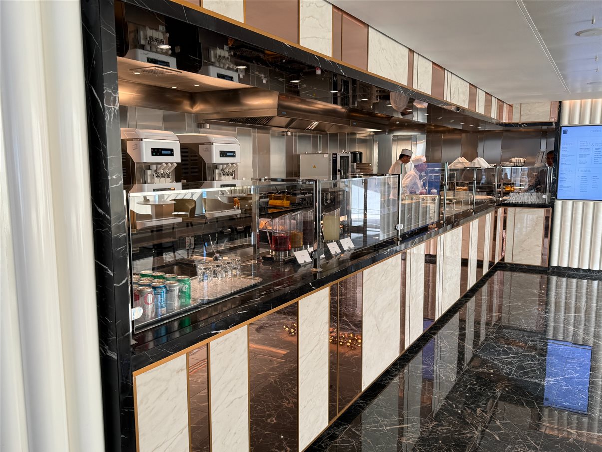 Oceania Allura: creperia