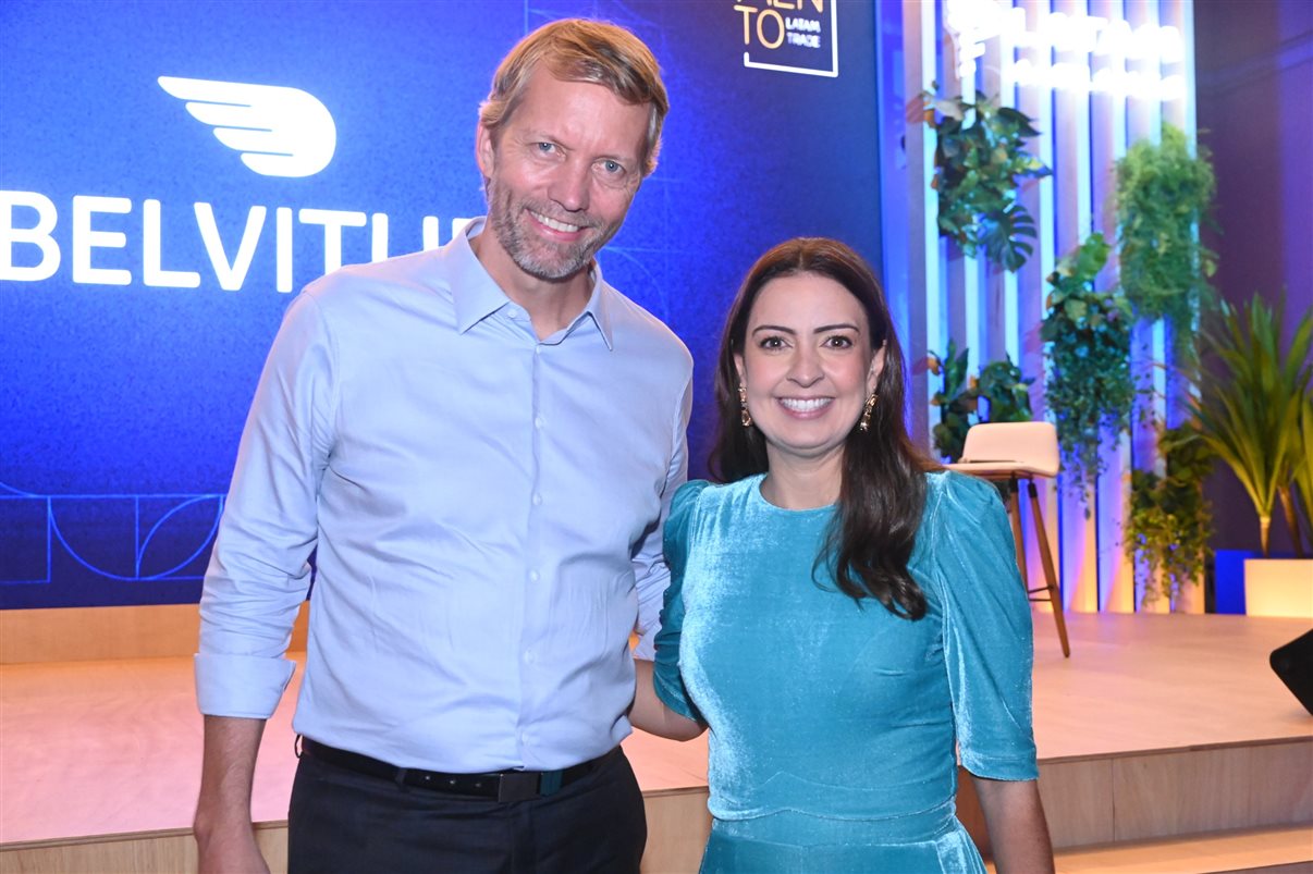 Jerome Cadier e Aline Mafra, CEO e diretora comercial da Latam Airlines, respectivamente (veja mais fotos no álbum ao fim da notícia)