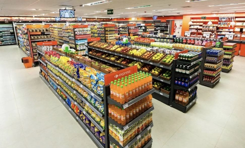 Uma das unidades Carrefour Express no Aeroporto de Guarulhos. Agora, Congonhas ganhará uma loja da marca