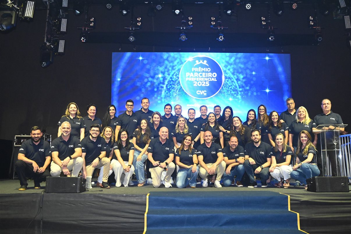 Time da CVC Corp comemora no evento Parceiro Preferencial 2025