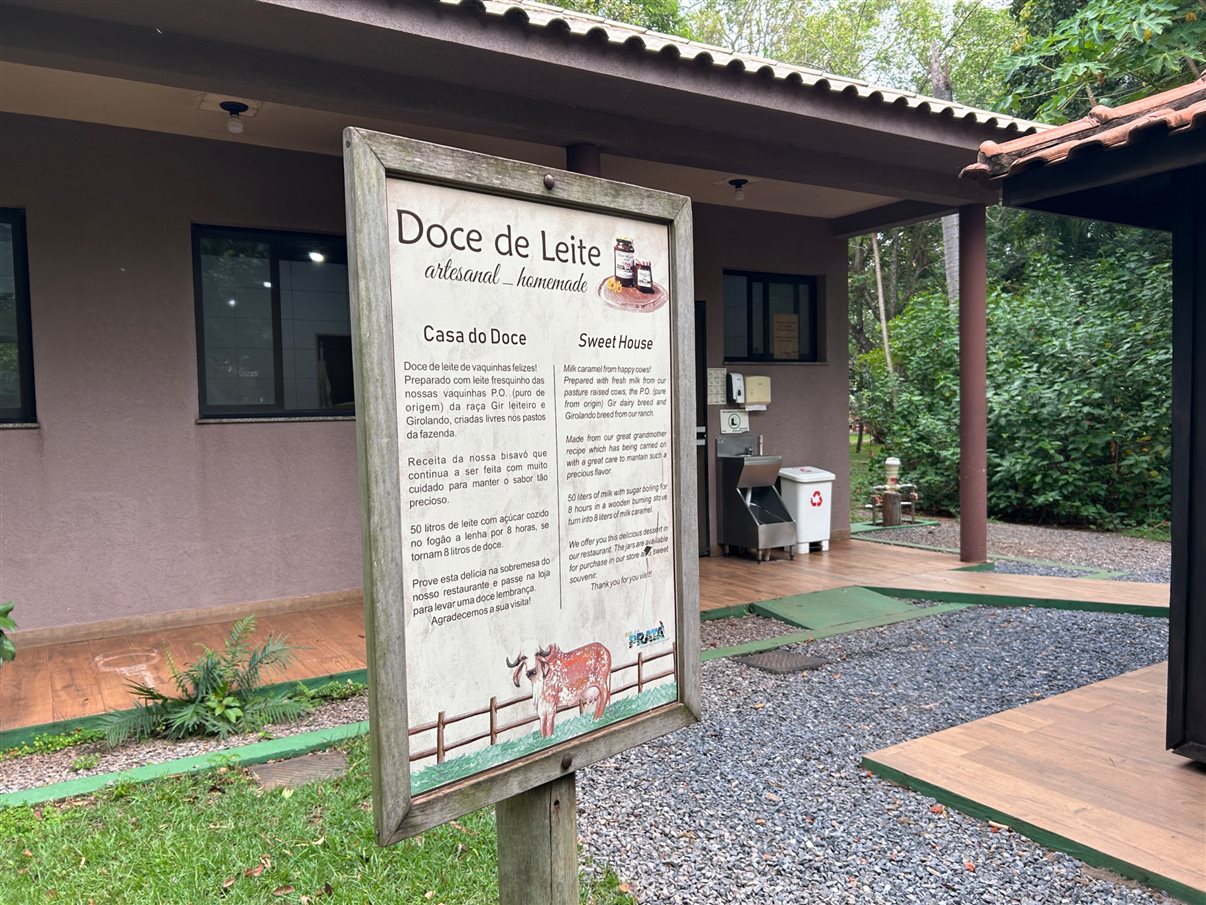 Tainara Dini, da Sakura, e Ana Paula Ramazzini, da Integração Trade