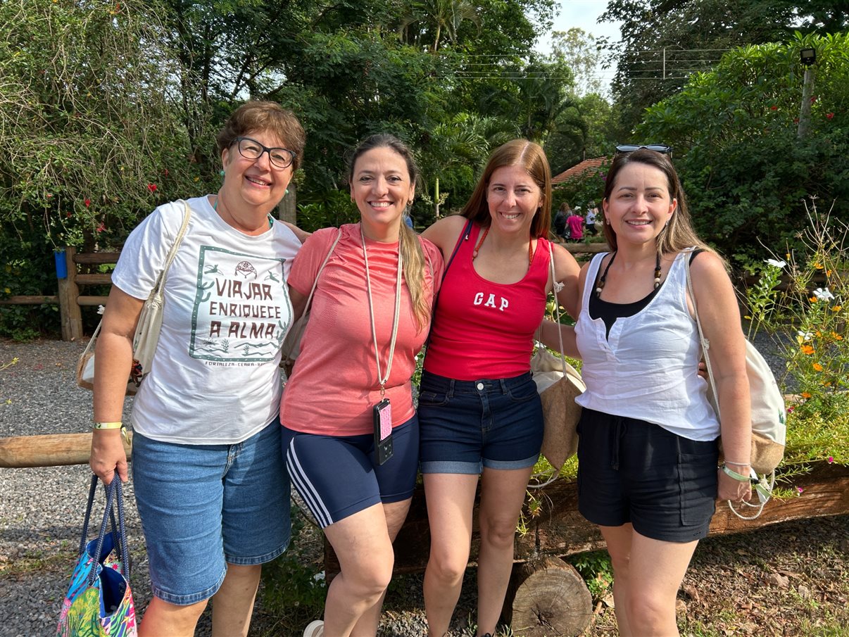 Tainara Dini, da Sakura, e Ana Paula Ramazzini, da Integração Trade