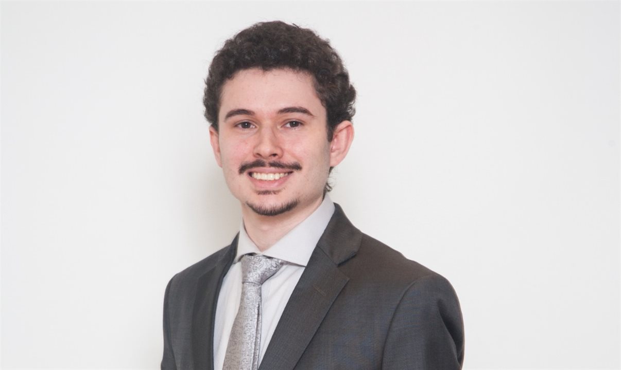 João Marcelo Raupp, advogado da área de Direito do Consumidor no Silveiro Advogados