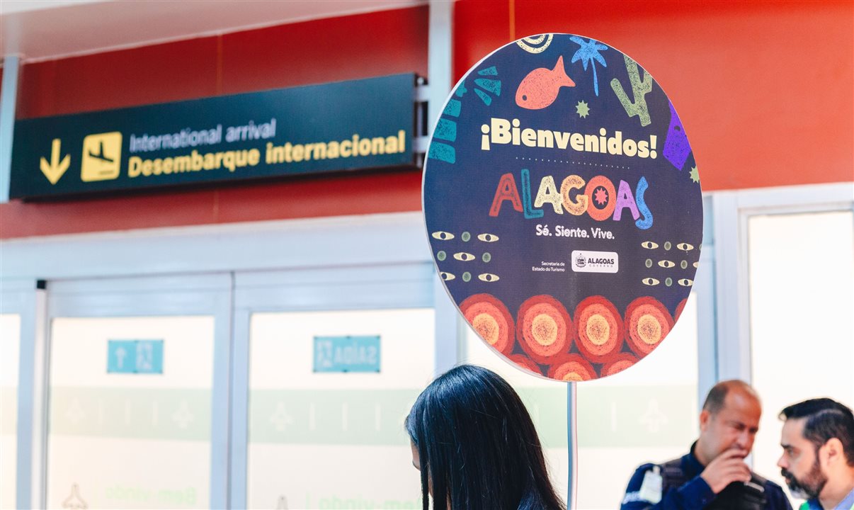 Aeroporto Internacional Zumbi dos Palmares recebeu turistas argentinos nesta segunda-feira (15)