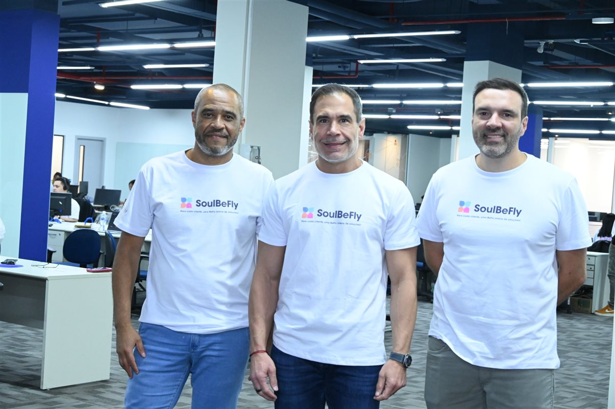 Entrada da nova sede da Flytour Consolidadora