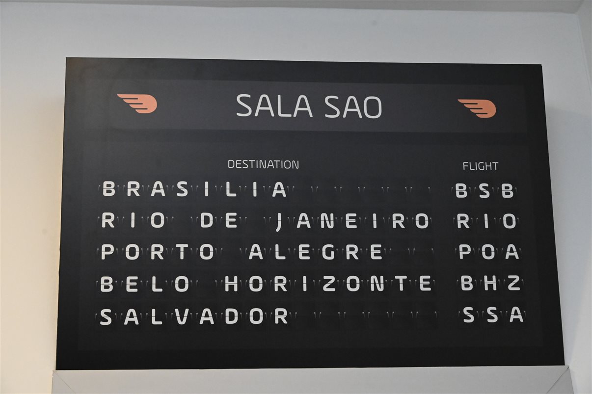 Entrada da nova sede da Flytour Consolidadora