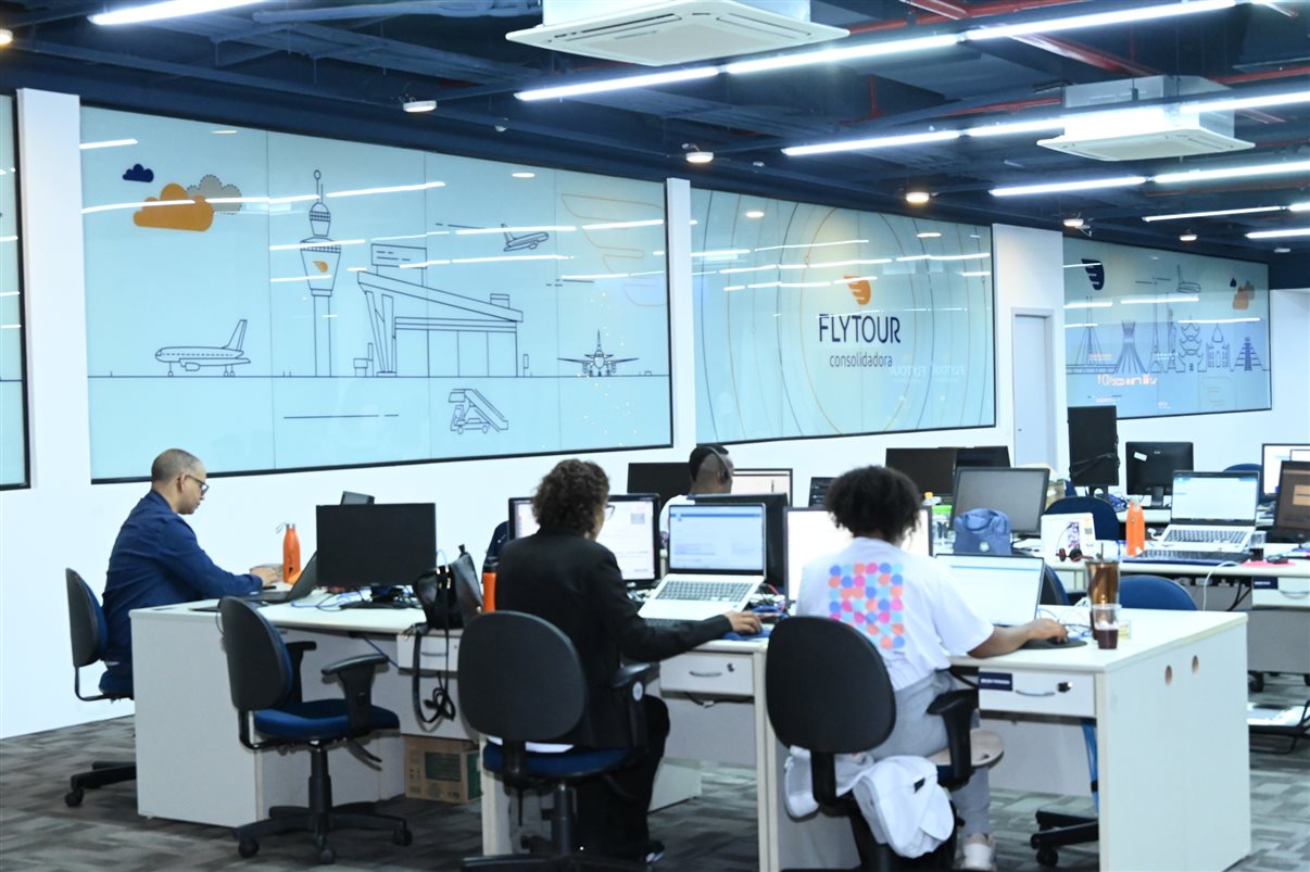 Entrada da nova sede da Flytour Consolidadora