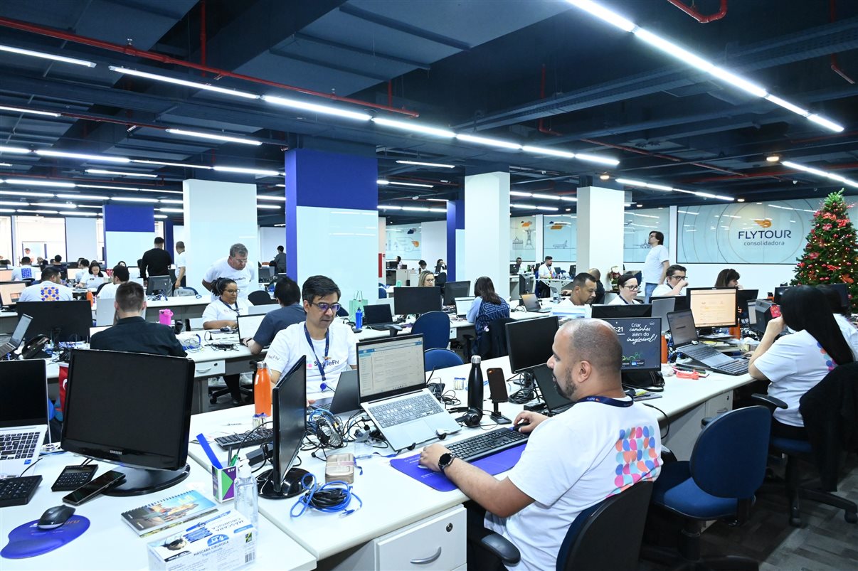 Entrada da nova sede da Flytour Consolidadora