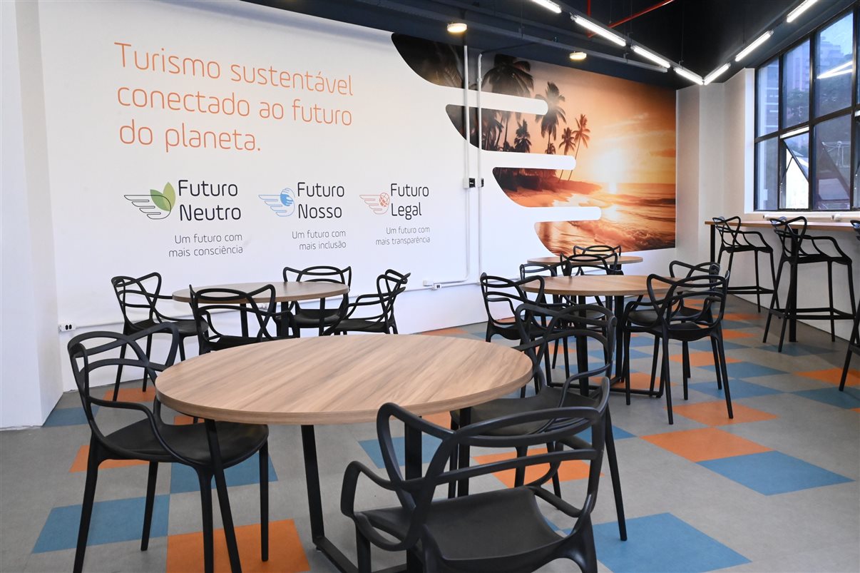 Entrada da nova sede da Flytour Consolidadora