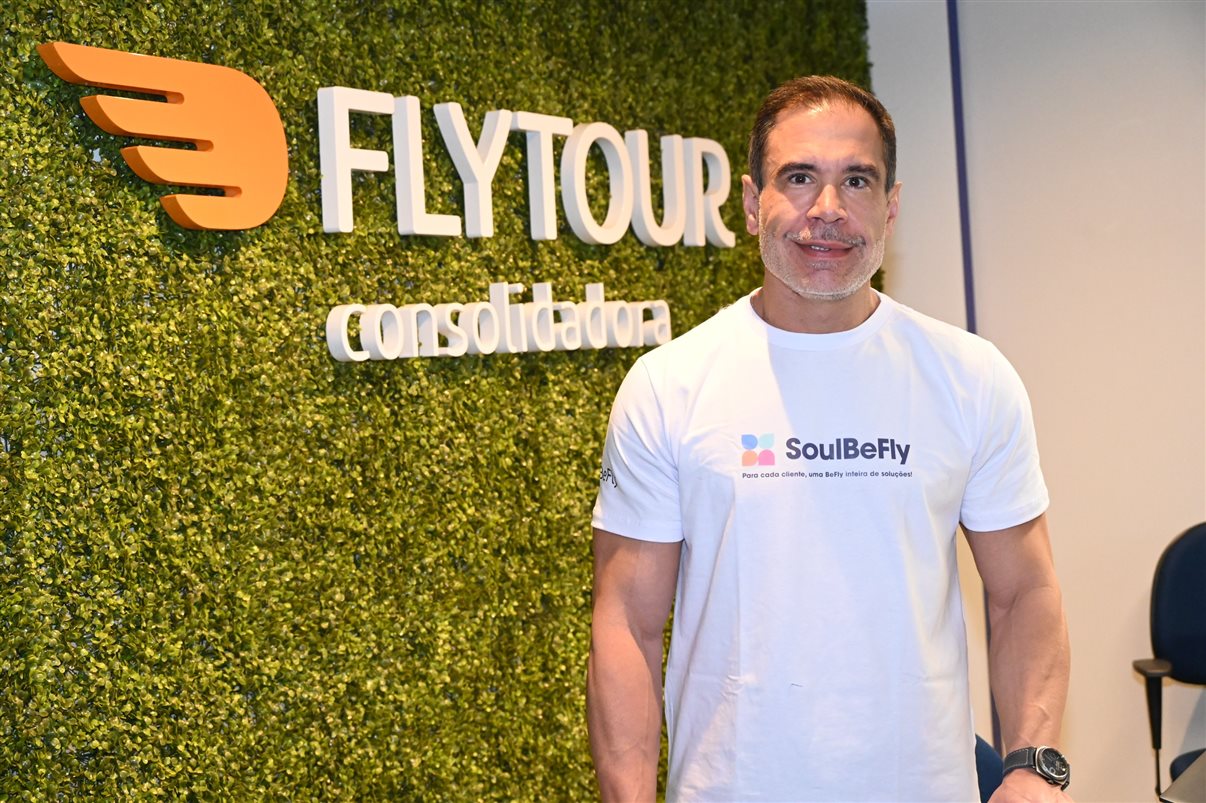 Entrada da nova sede da Flytour Consolidadora