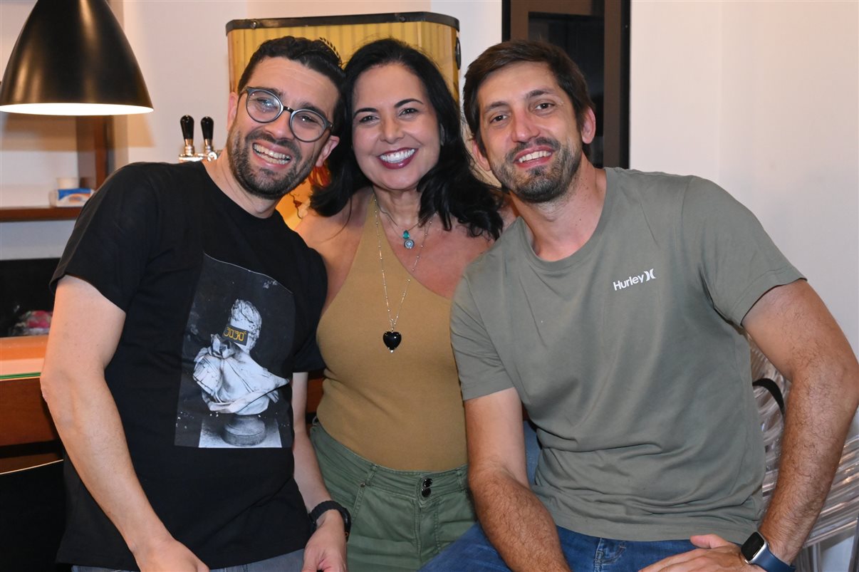 Artur Luiz Andrade, Fabíola Bemfeito e José Guillermo Alcorta