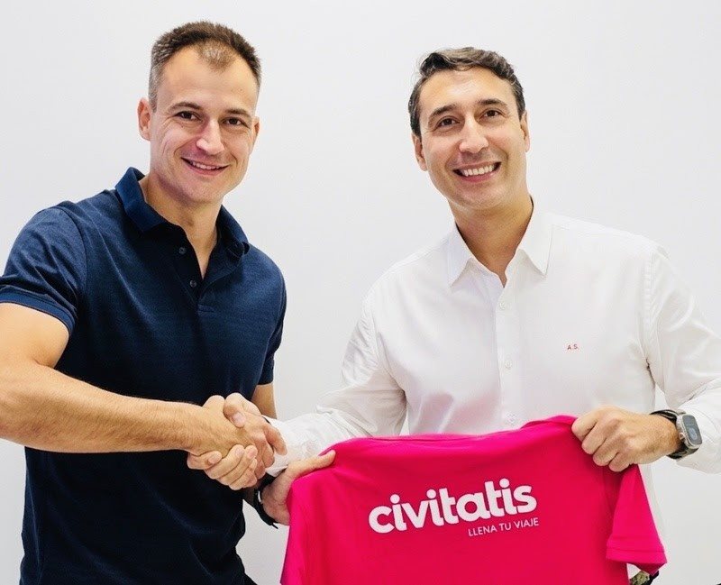 Alberto Gutiérrez, fundador da Civitatis, e Andrés Spitzer, CEO entrante