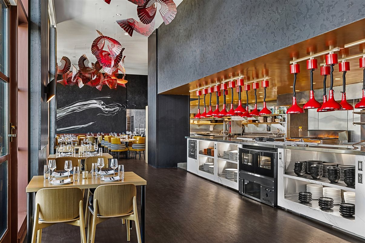 Capa possui quatro estrelas Michelin