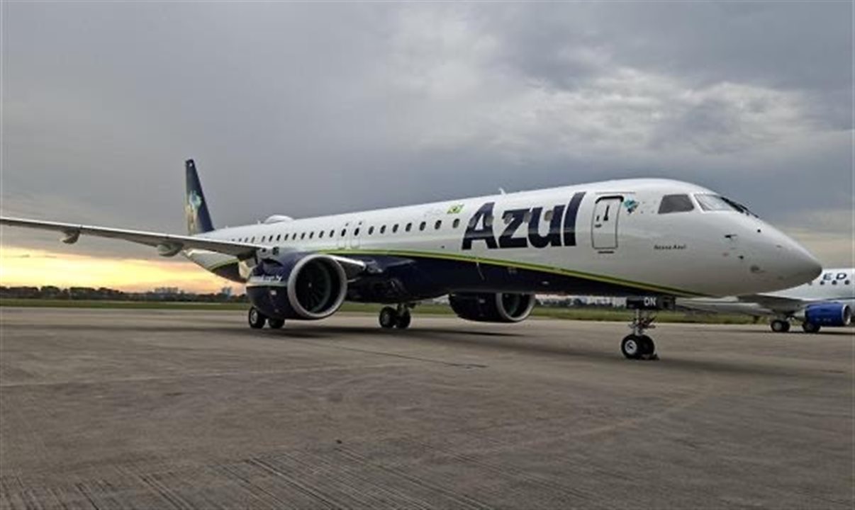 Embraer 195-E2 é o avião comercial mais moderno já fabricado no Brasil