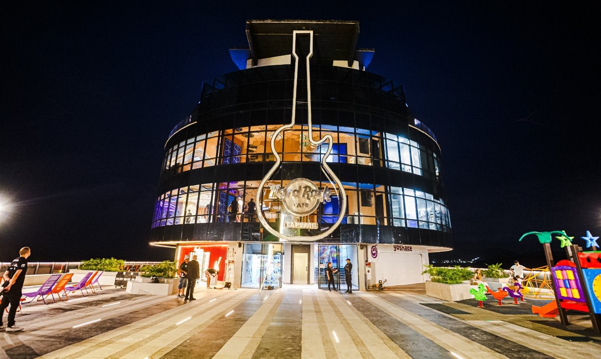 Fachada do Hard Rock Cafe Itapema