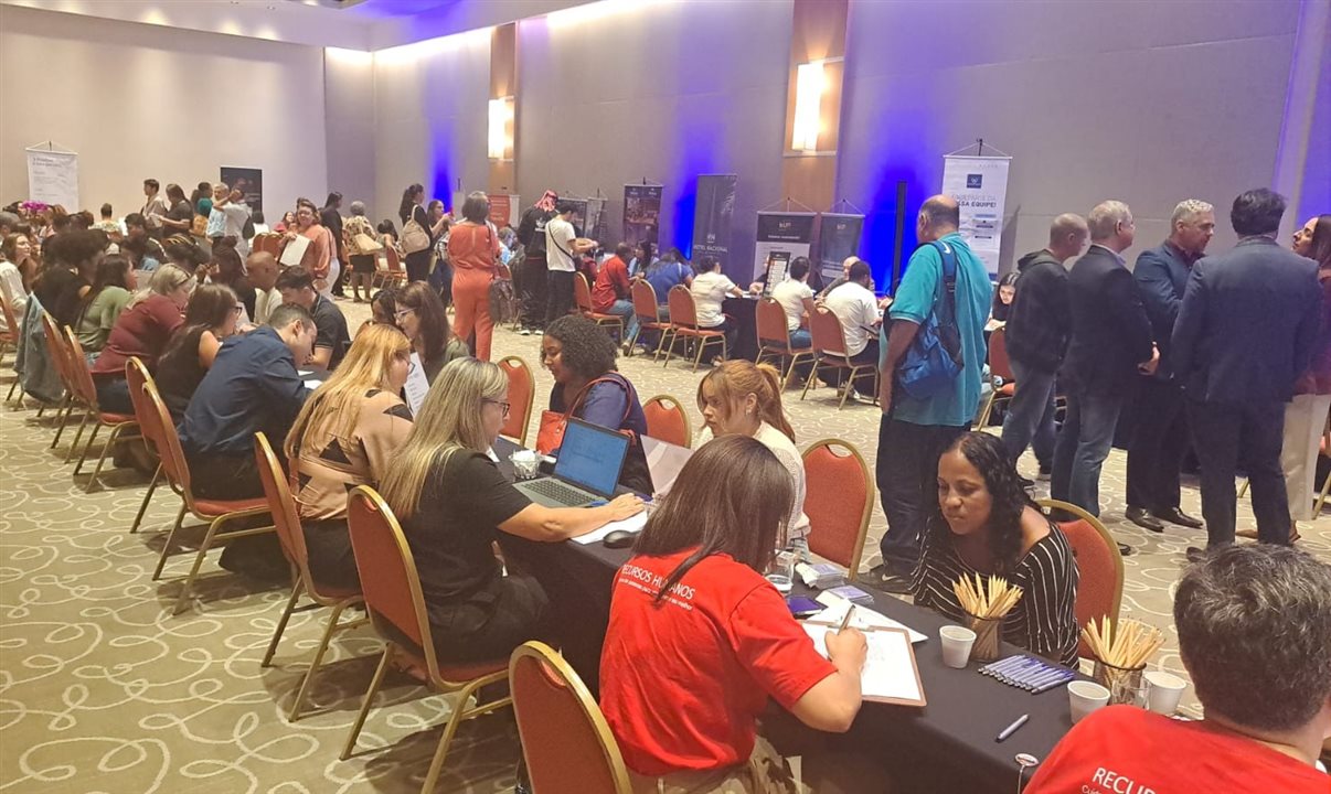 Na imagem, um dos momentos da Trabalha Rio Hotéis: feira de empregabilidade voltada para o setor hoteleiro